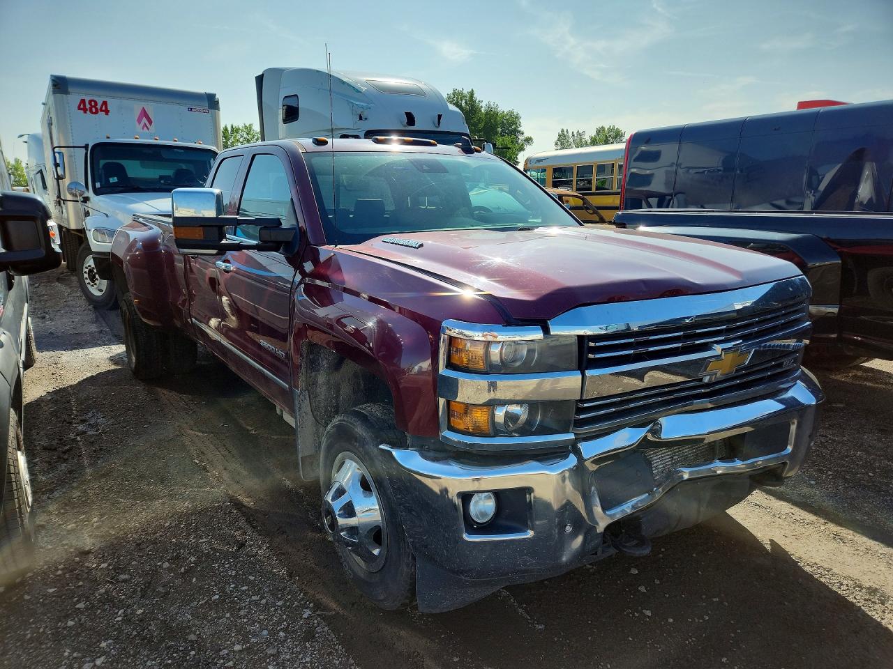 2015 CHEVROLET SILVERADO K3500 LTZ — снимка 4