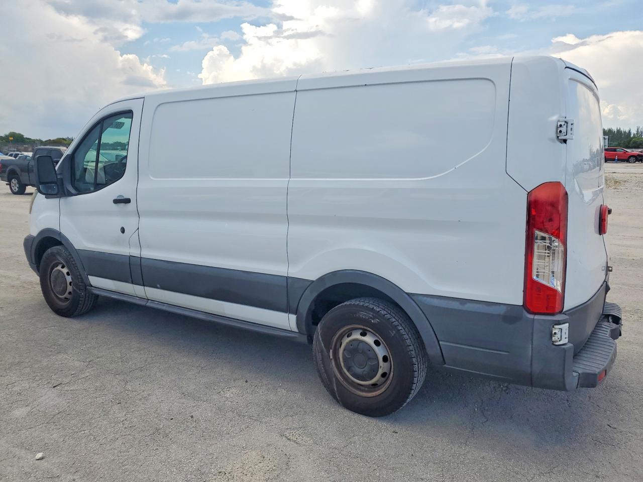 2016 FORD TRANSIT T-150 — снимка 2