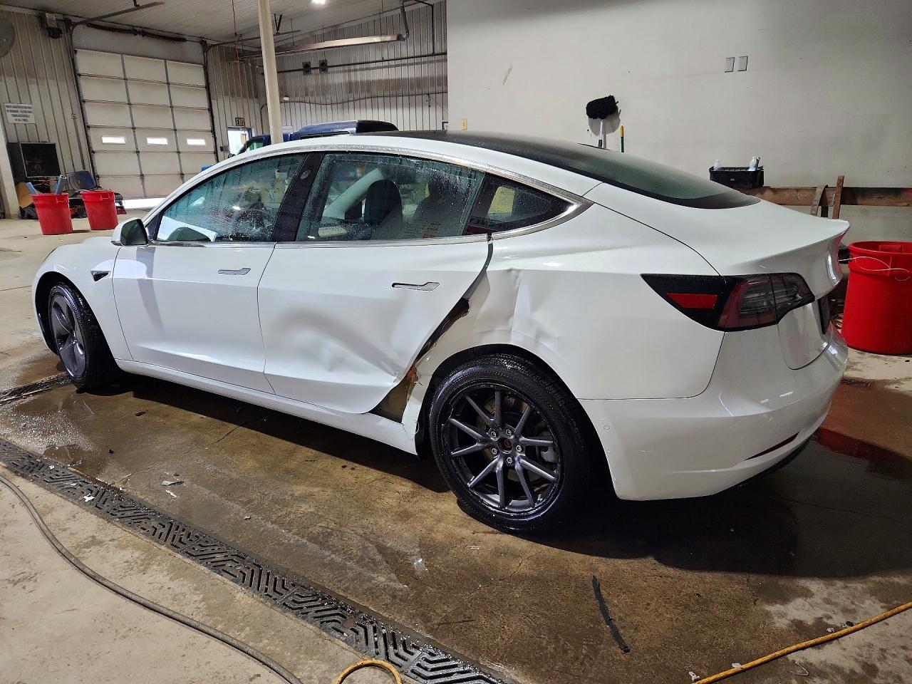 2020 TESLA MODEL 3 — снимка 2
