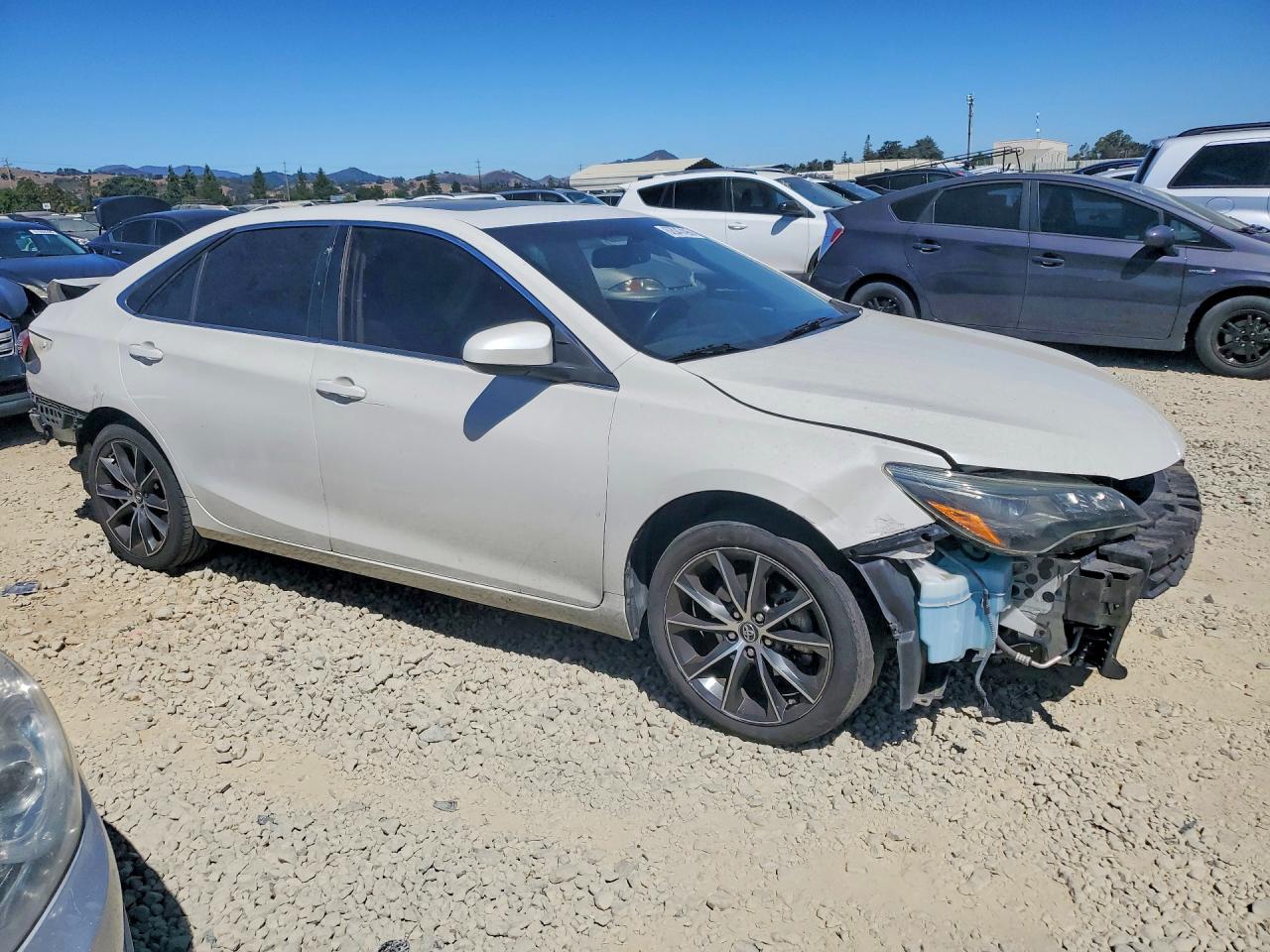 2016 TOYOTA CAMRY XSE V6 — снимка 4