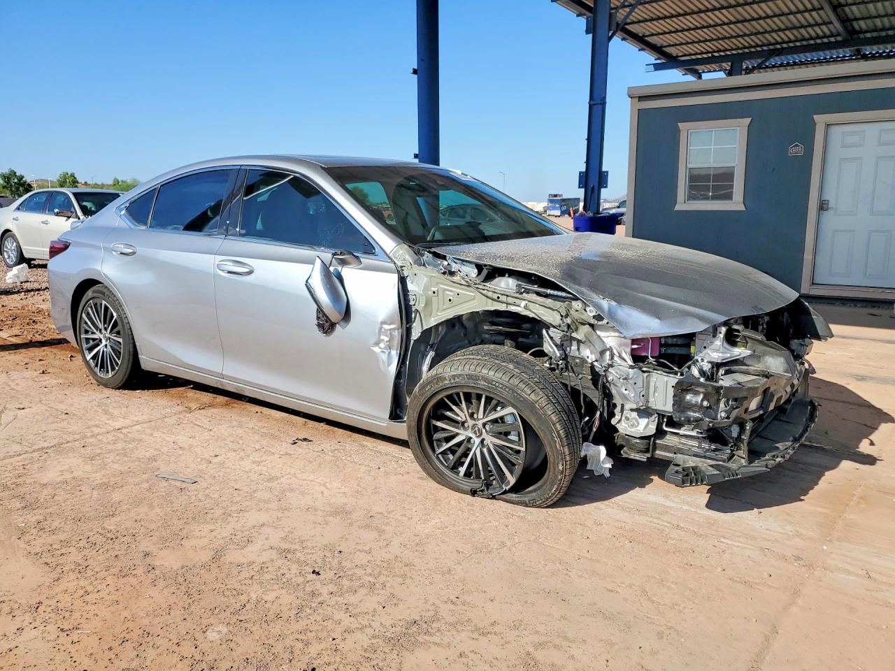 2025 LEXUS ES 300H BASE — снимка 4