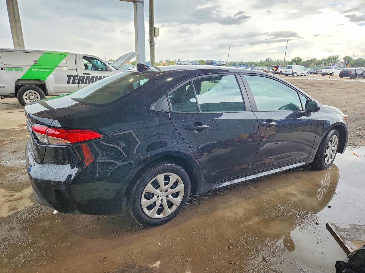 2026 TOYOTA COROLLA LE — снимка 3