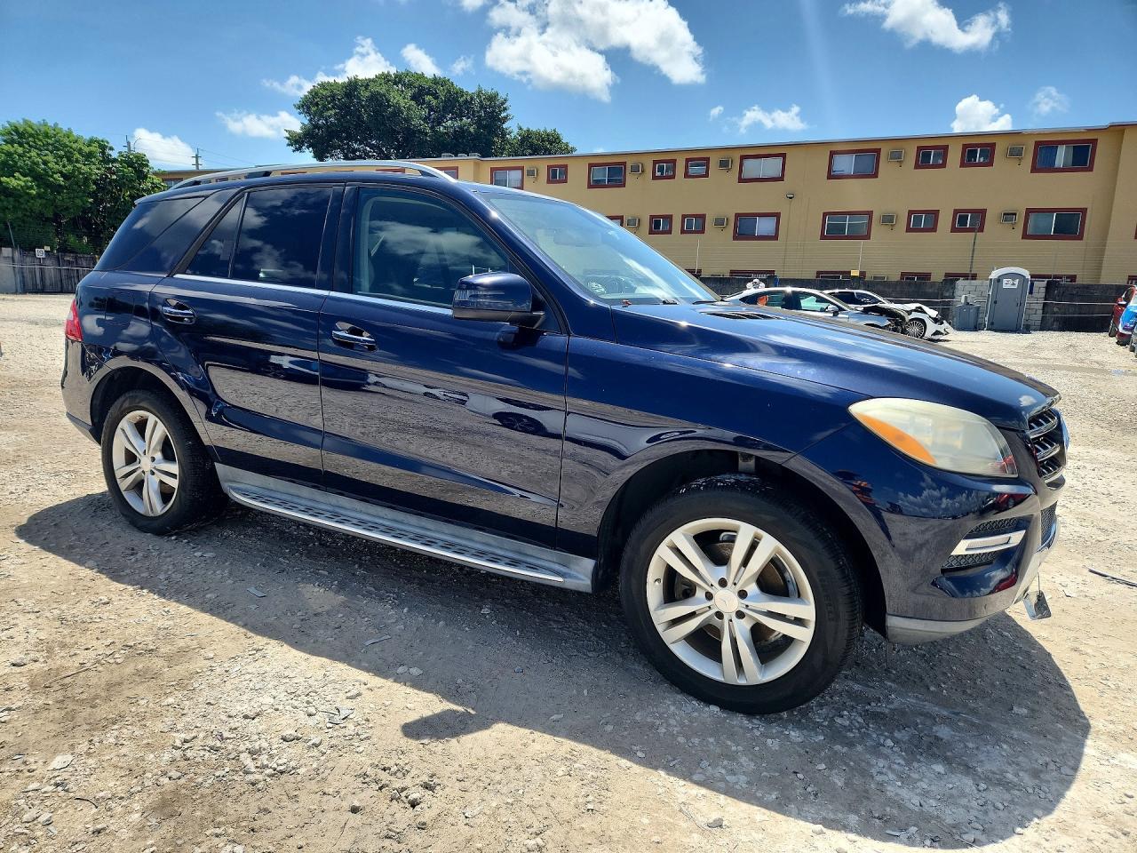 2015 MERCEDES-BENZ ML 350 — photo 4