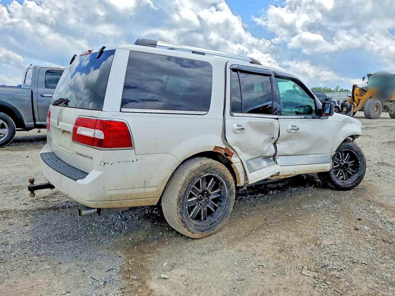 2013 LINCOLN NAVIGATOR — снимка 3