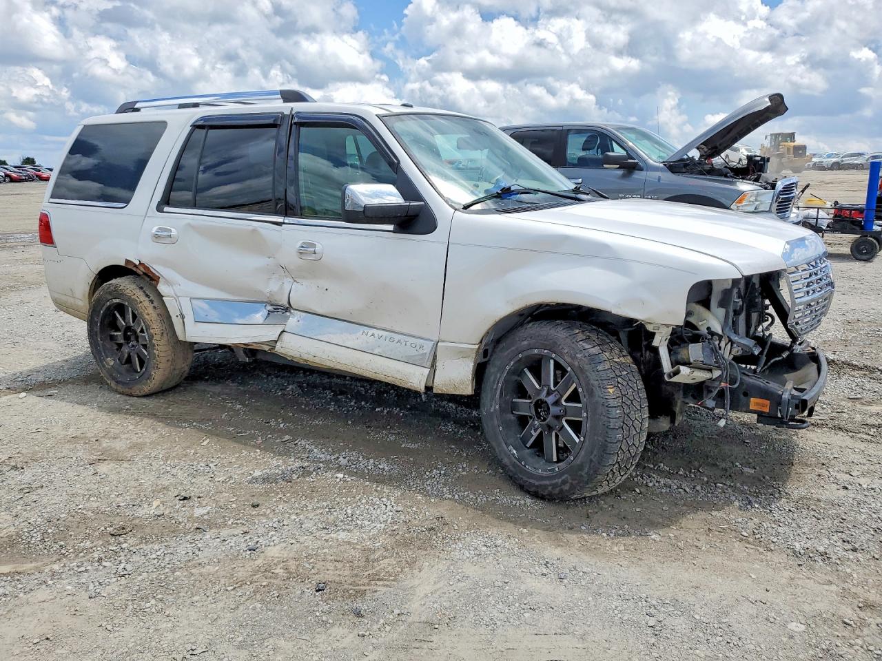 2013 LINCOLN NAVIGATOR — снимка 4