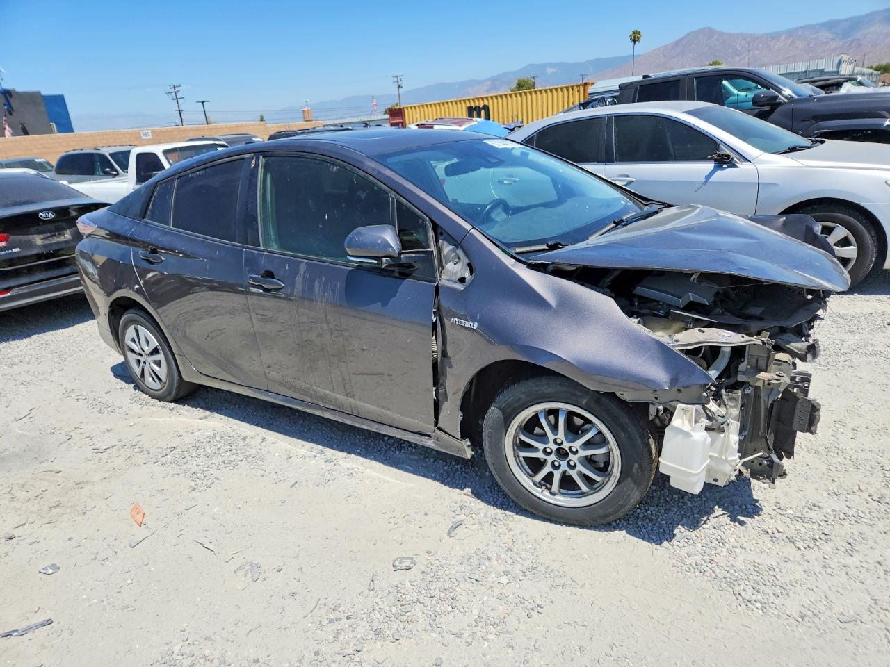 2017 TOYOTA PRIUS THREE — снимка 4
