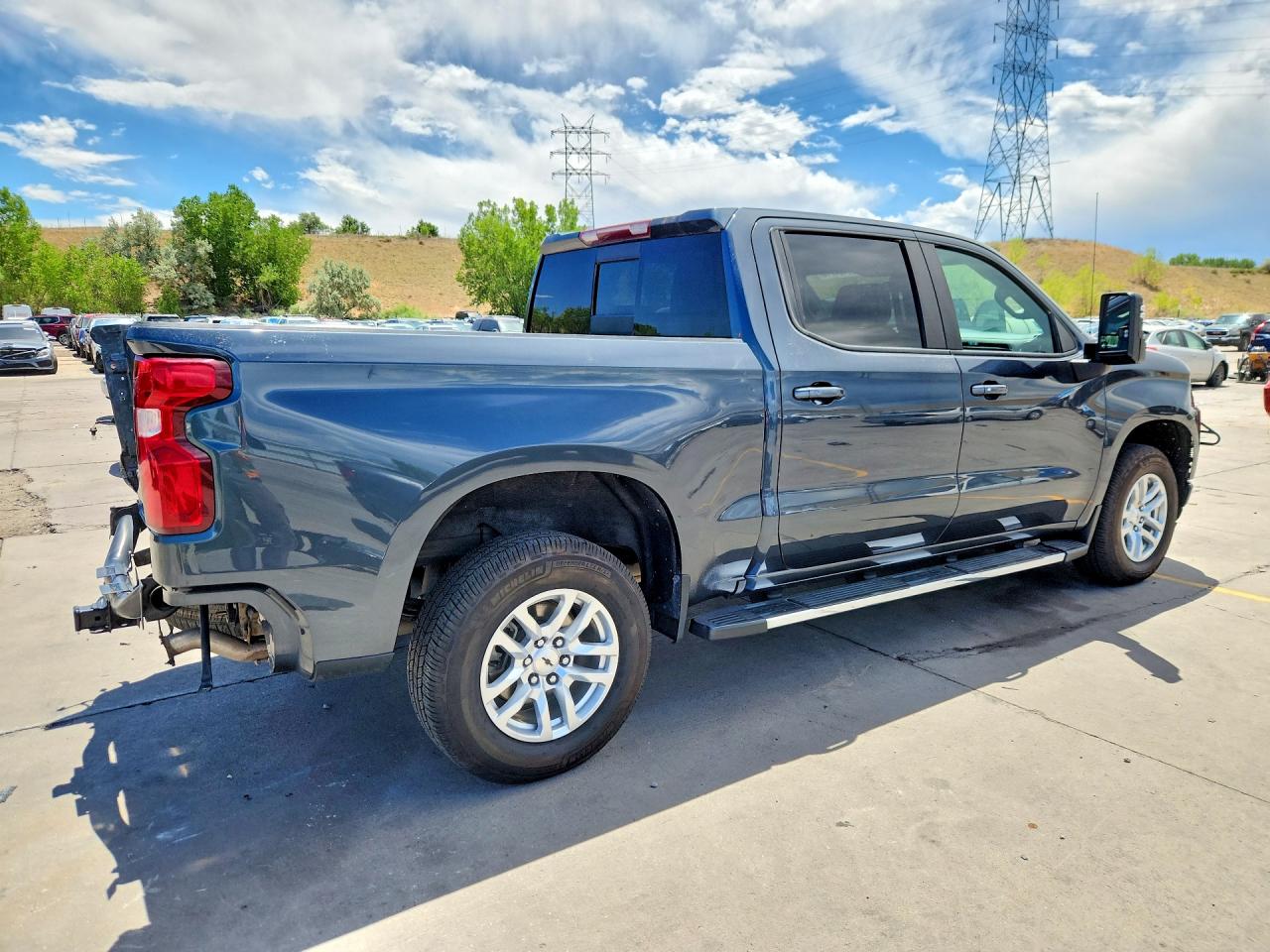 2020 CHEVROLET SILVERADO K1500 RST — снимка 3