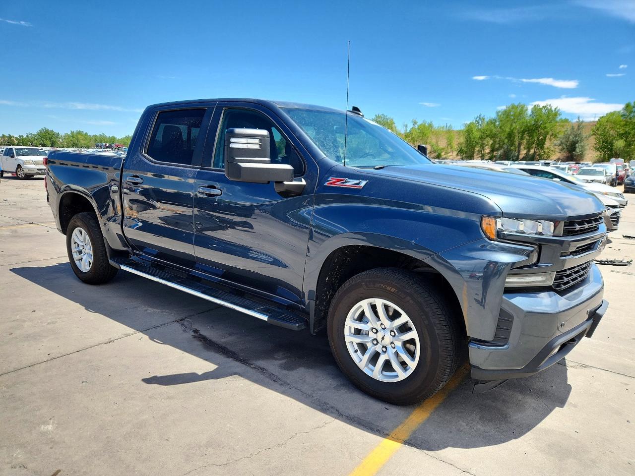 2020 CHEVROLET SILVERADO K1500 RST — снимка 4