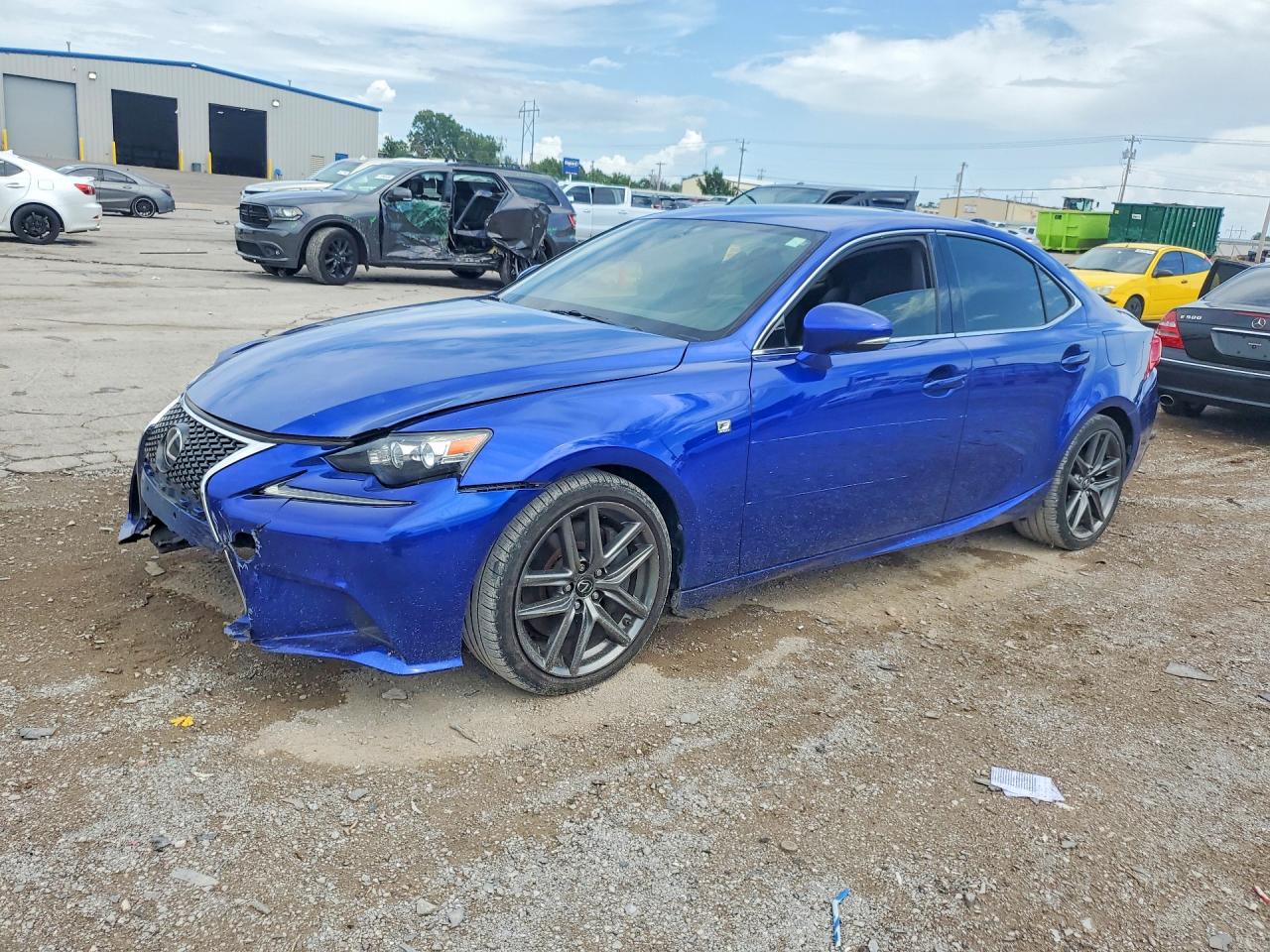 2016 LEXUS IS 200T