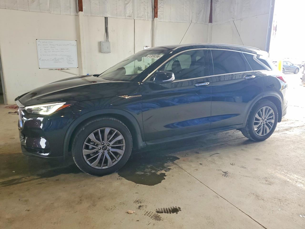 2025 INFINITI QX50 LUXE