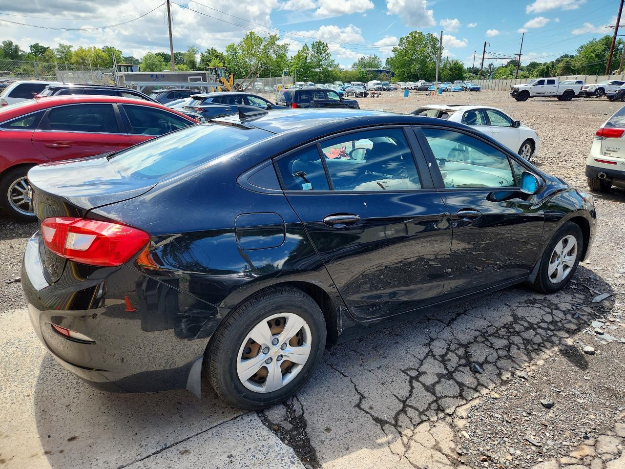 2017 CHEVROLET CRUZE LS — снимка 3