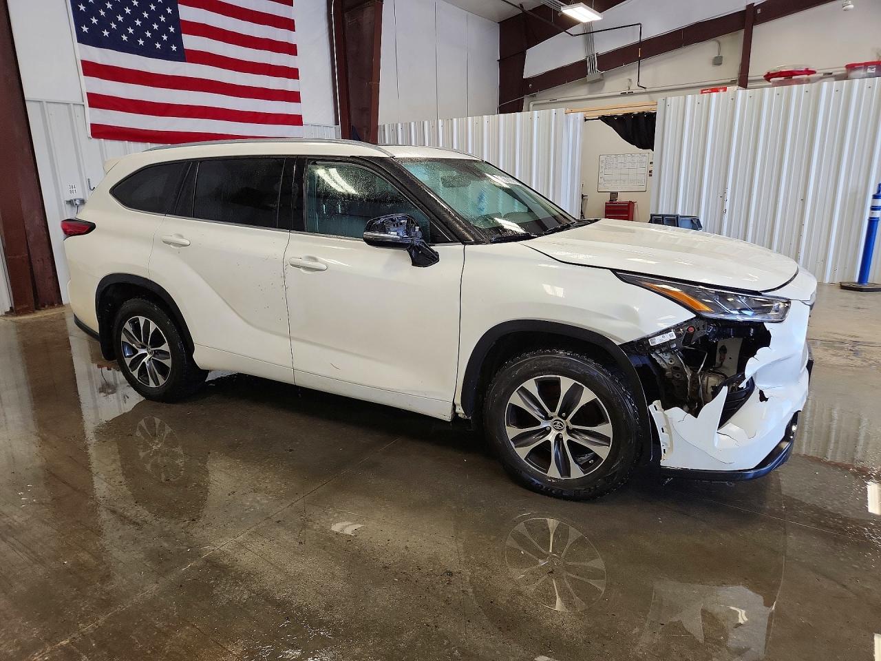 2021 TOYOTA HIGHLANDER XLE — снимка 4