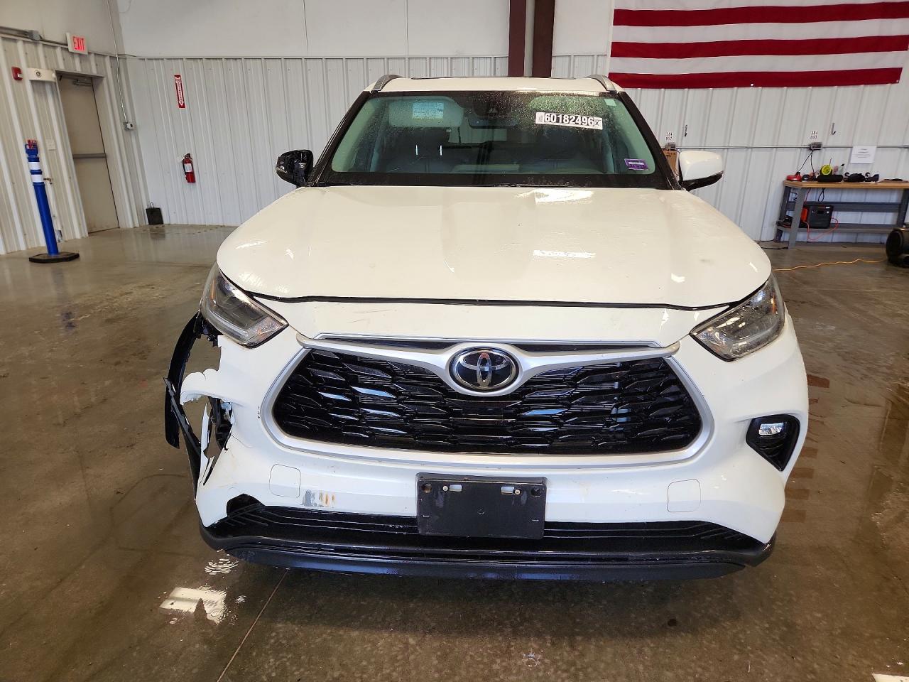 2021 TOYOTA HIGHLANDER XLE — снимка 5