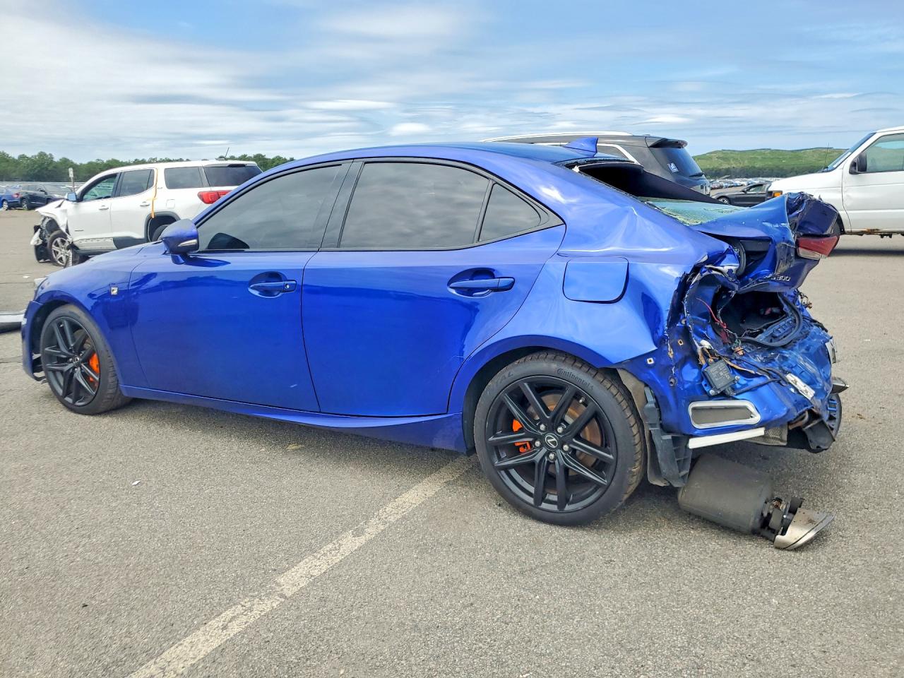 2018 LEXUS IS 300 — снимка 2