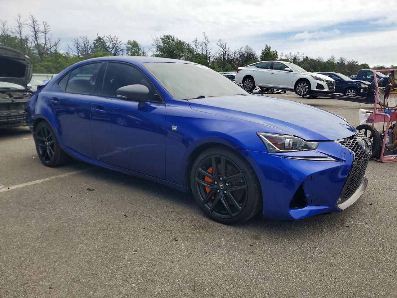 2018 LEXUS IS 300 — снимка 4