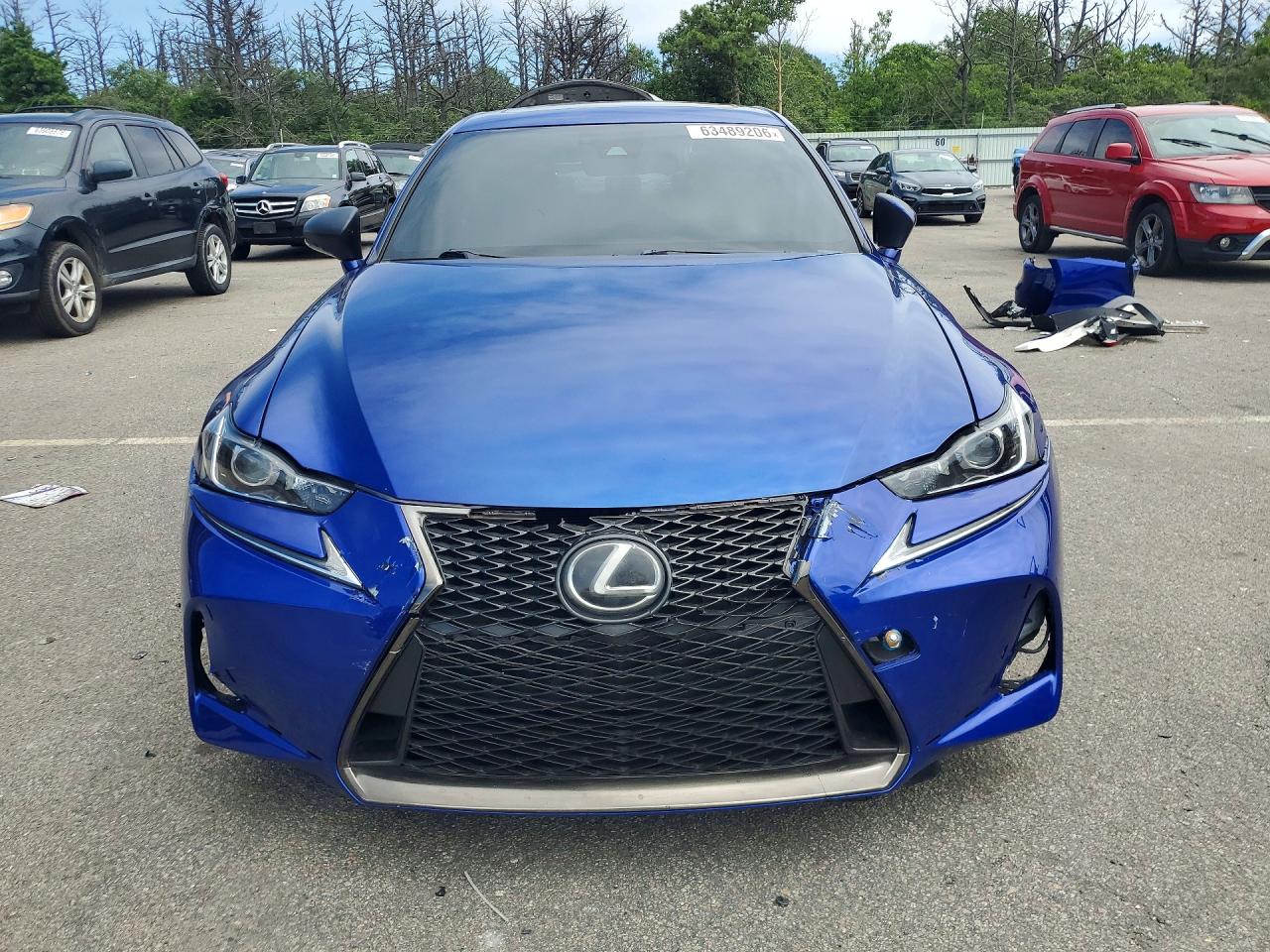 2018 LEXUS IS 300 — снимка 5