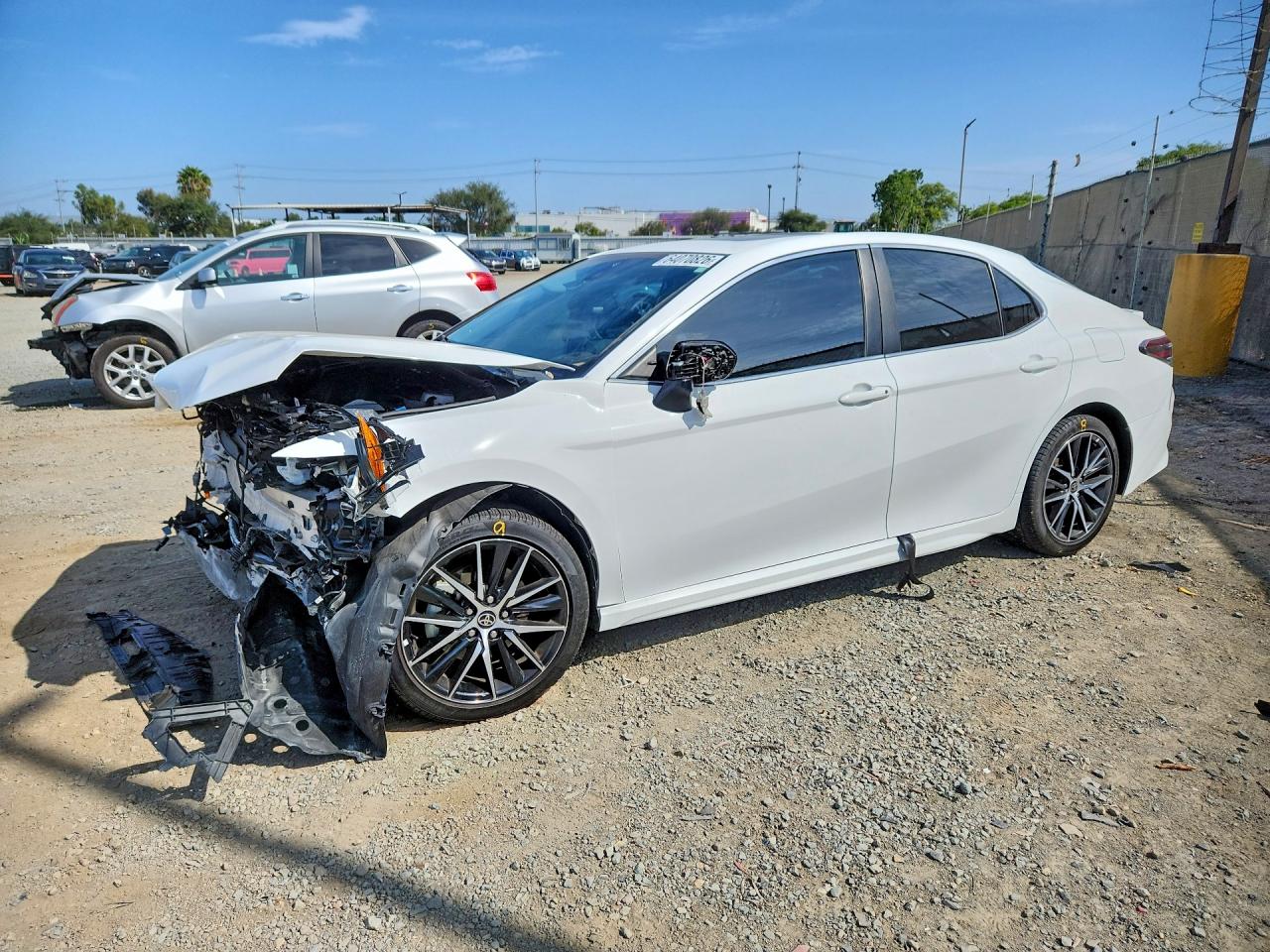 2024 TOYOTA CAMRY HYBRID SE