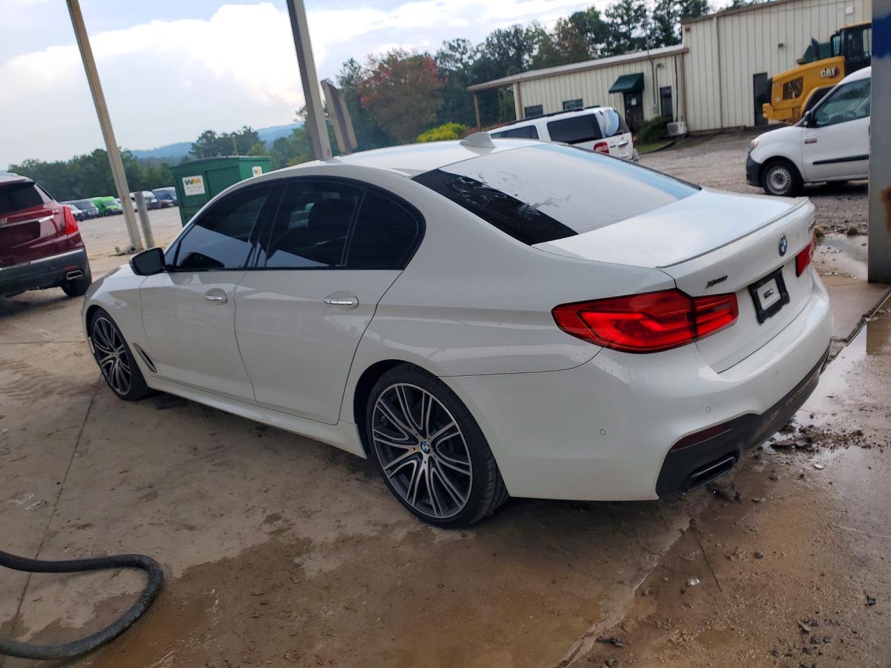 2018 BMW M550XI — снимка 2
