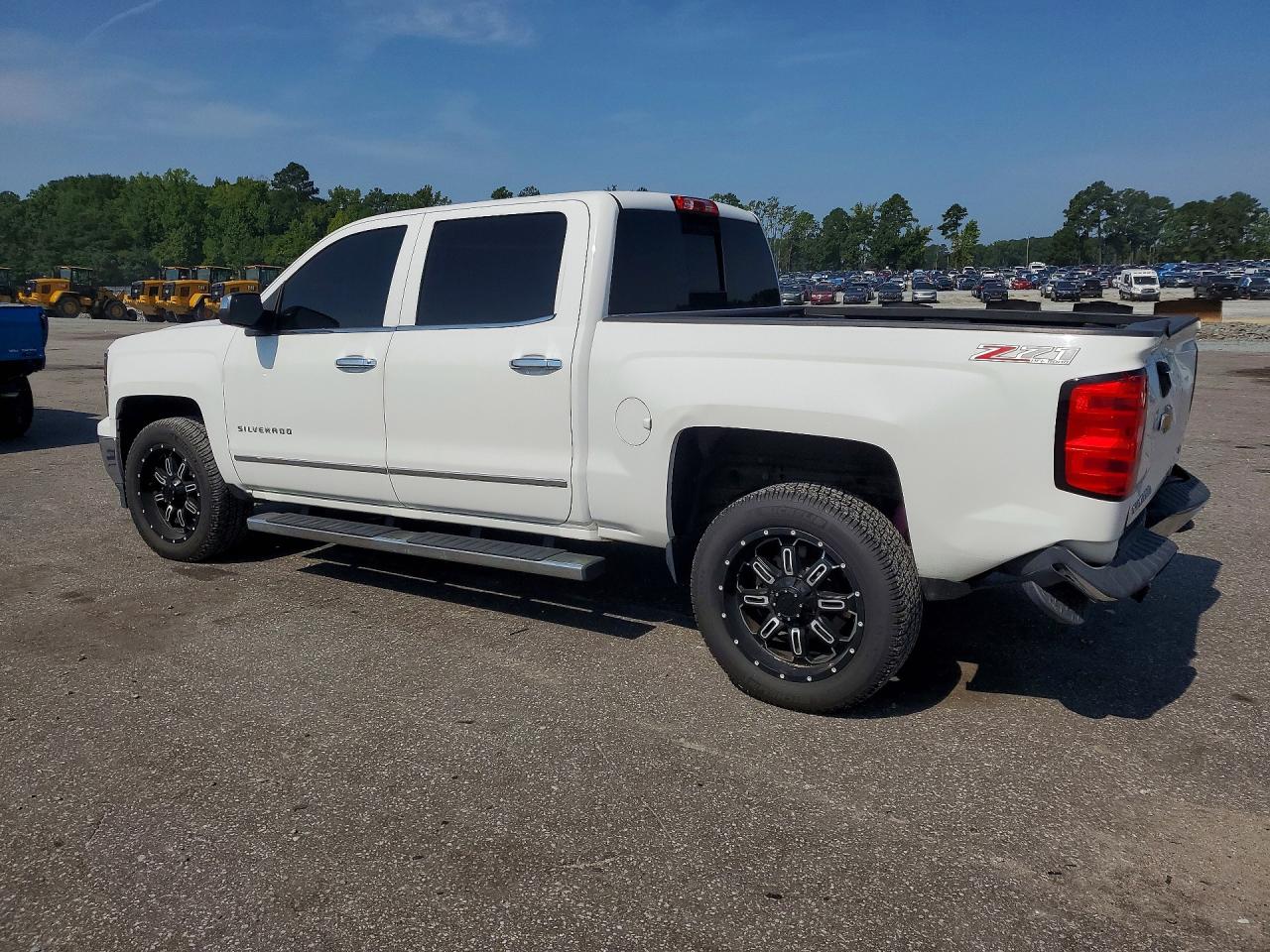 2015 CHEVROLET SILVERADO K1500 LTZ — снимка 2