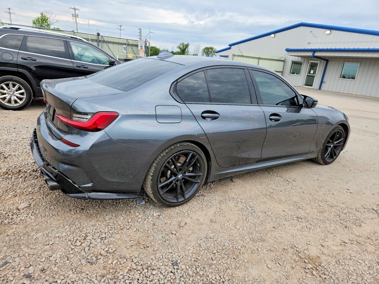 2021 BMW 330XI — снимка 3