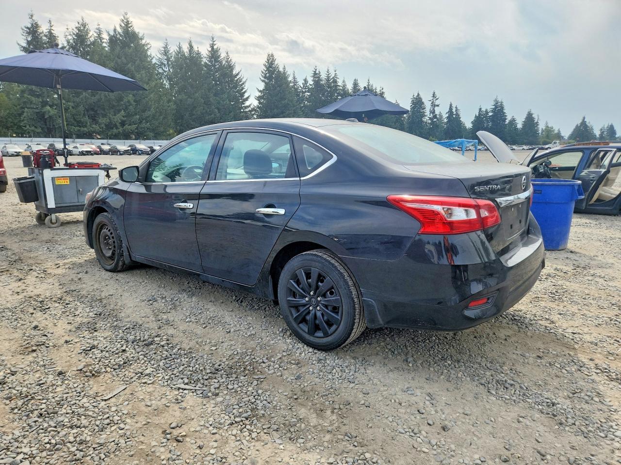 2017 NISSAN SENTRA SV — снимка 2