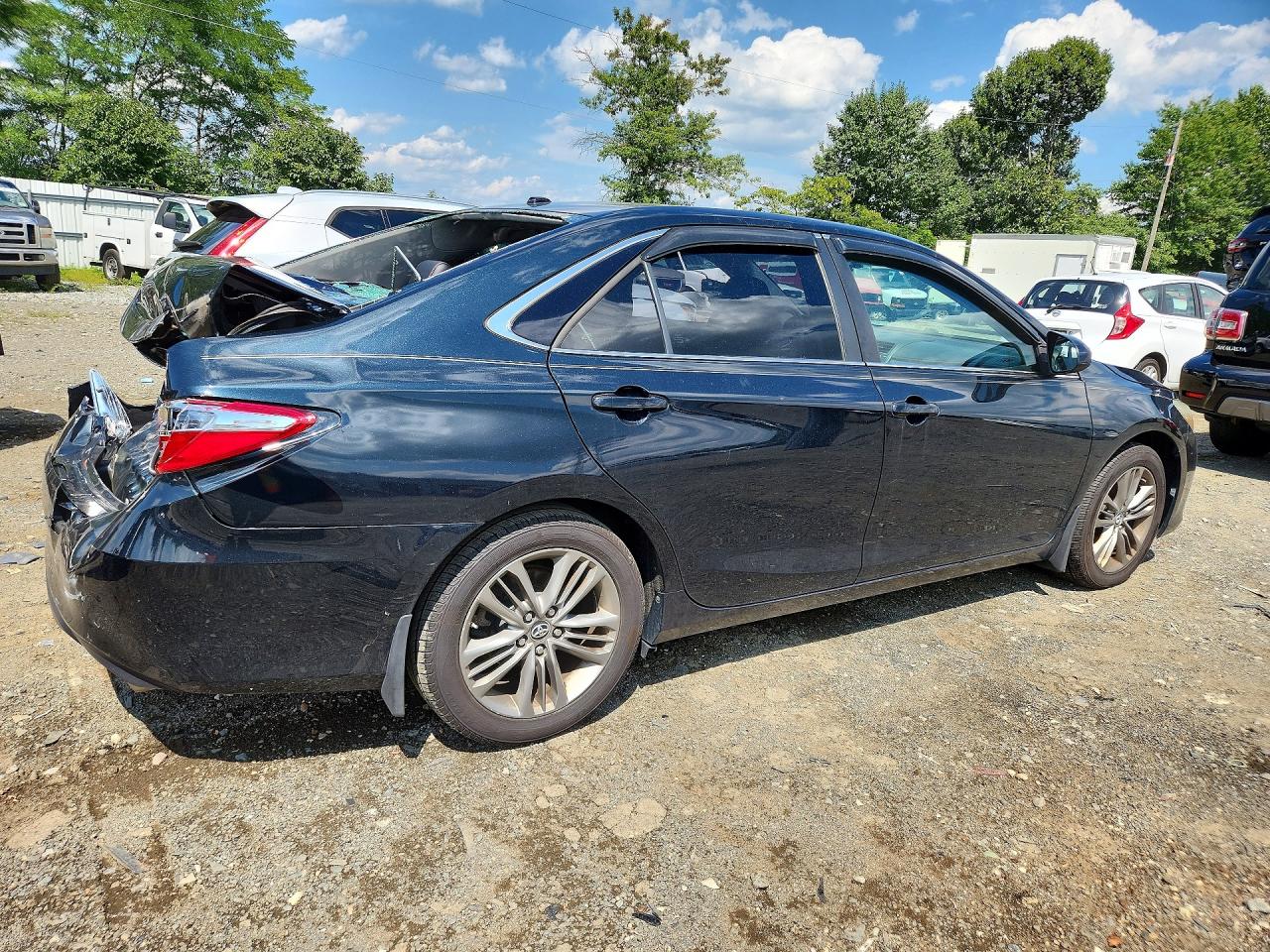 2016 TOYOTA CAMRY SE — снимка 3