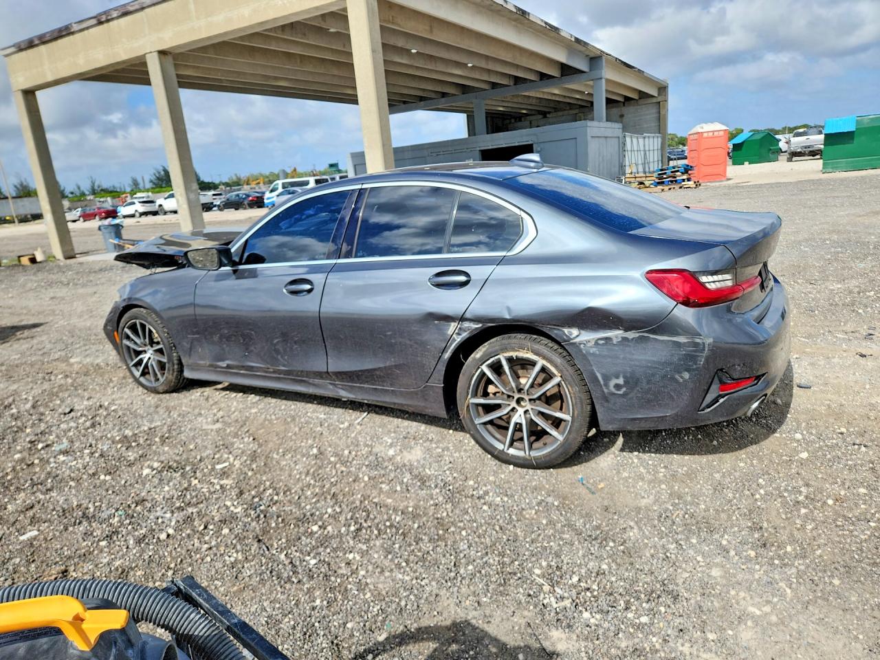 2019 BMW 330I — снимка 2