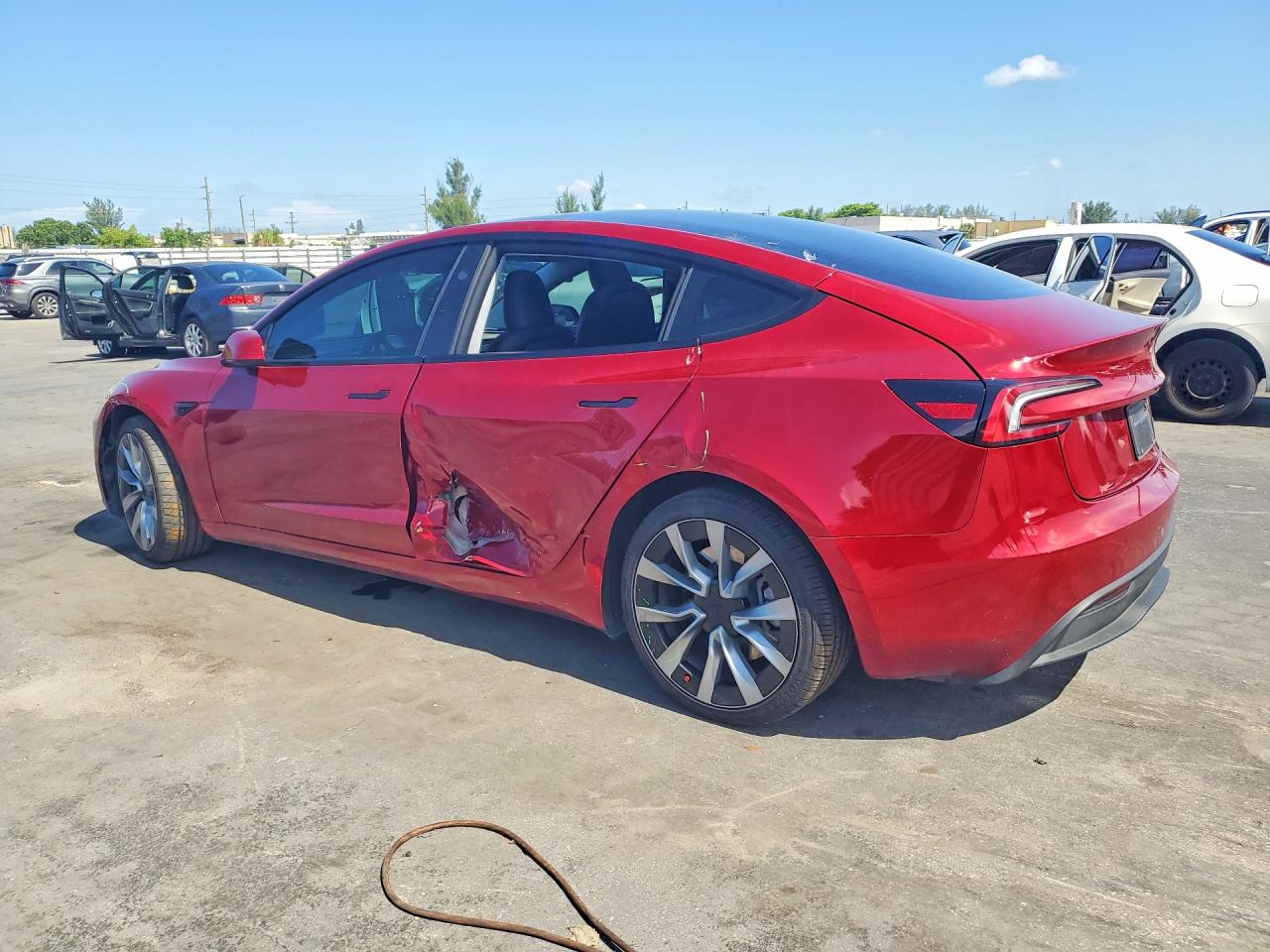 2025 TESLA MODEL 3 — снимка 2