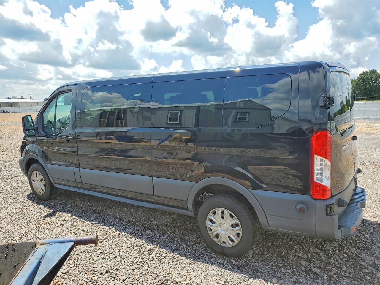 2017 FORD TRANSIT T-350 — снимка 2