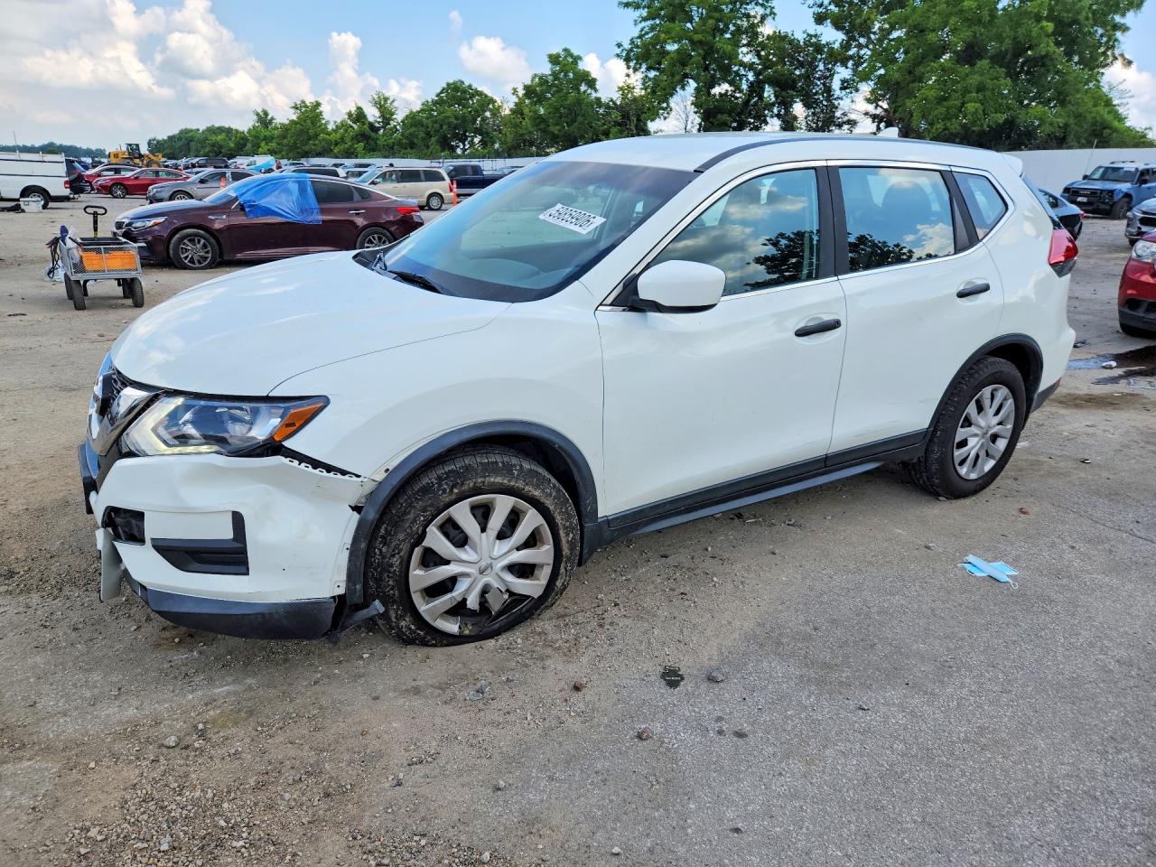 2017 NISSAN ROGUE S