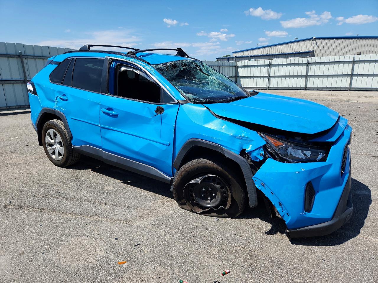 2021 TOYOTA RAV4 LE — снимка 4