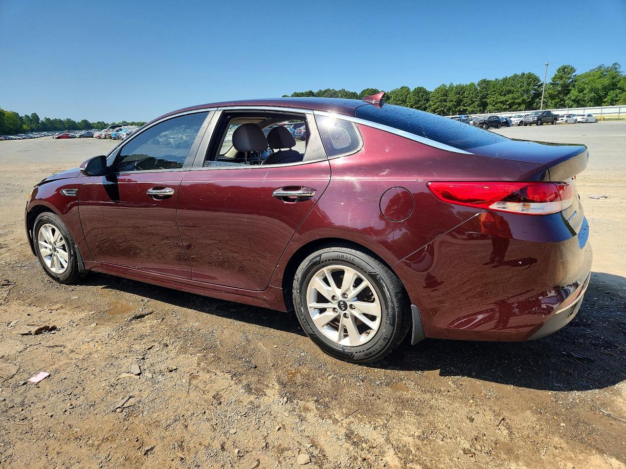 2018 KIA OPTIMA LX — снимка 2