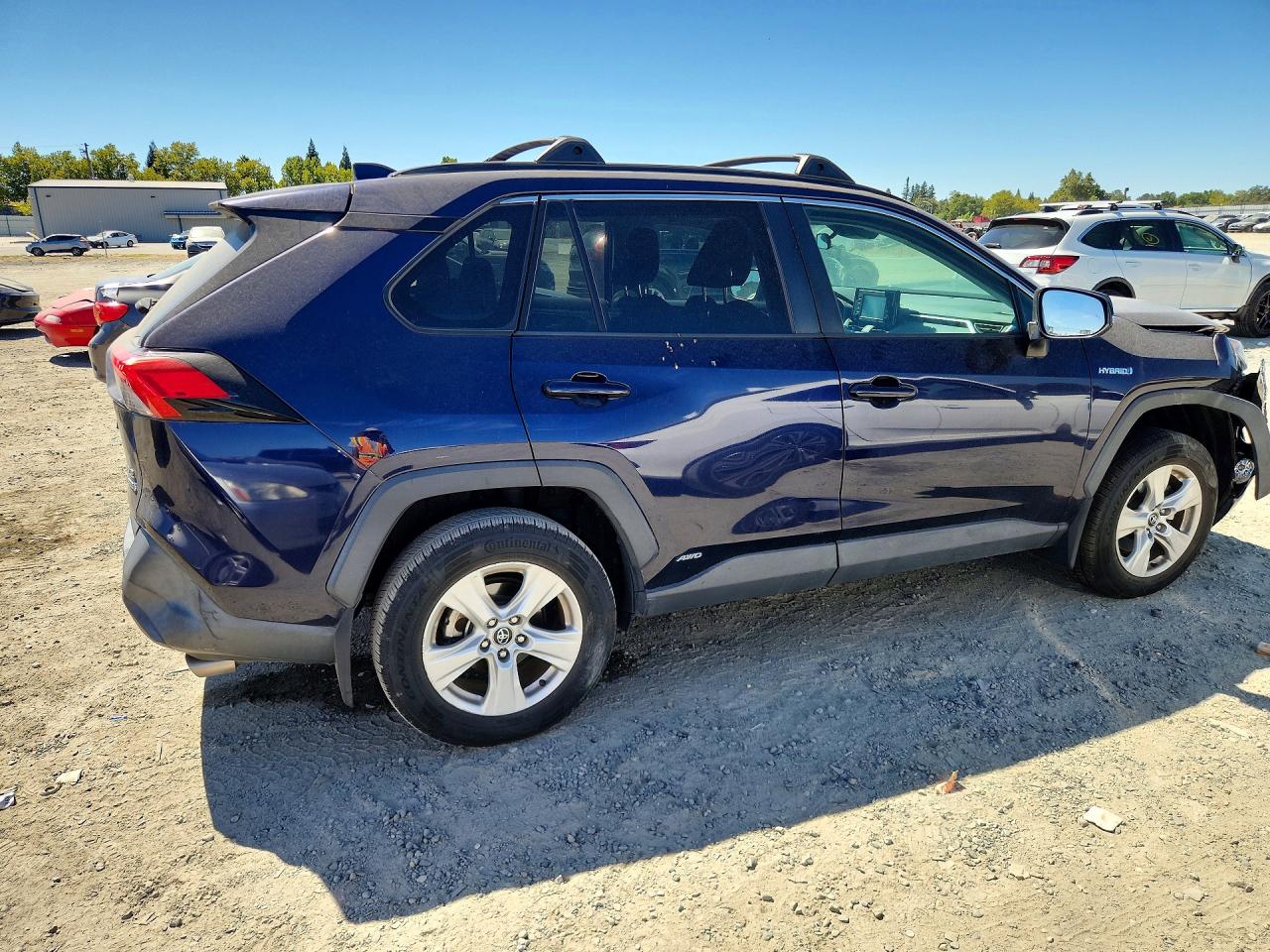 2020 TOYOTA RAV4 HYBRID XLE — снимка 3