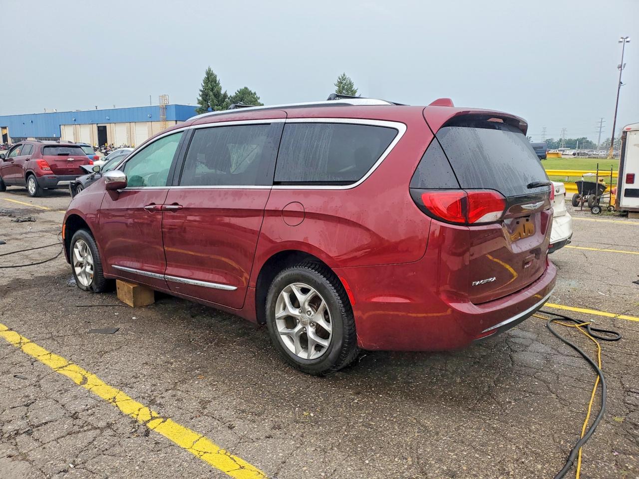 2018 CHRYSLER PACIFICA LIMITED — снимка 2