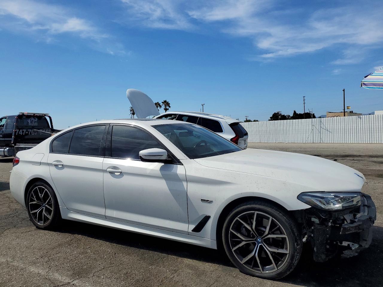 2022 BMW 530E — снимка 4