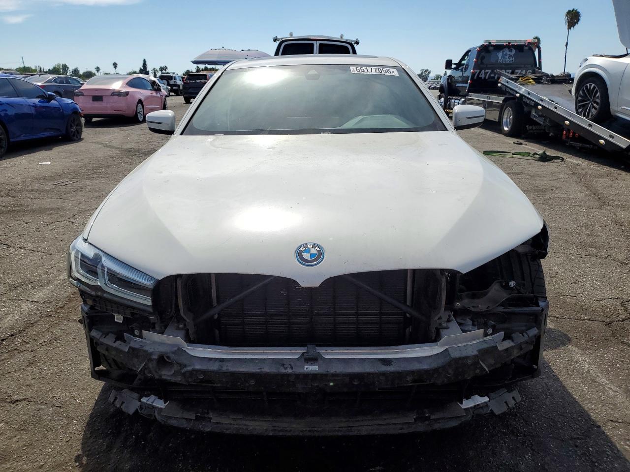 2022 BMW 530E — снимка 5