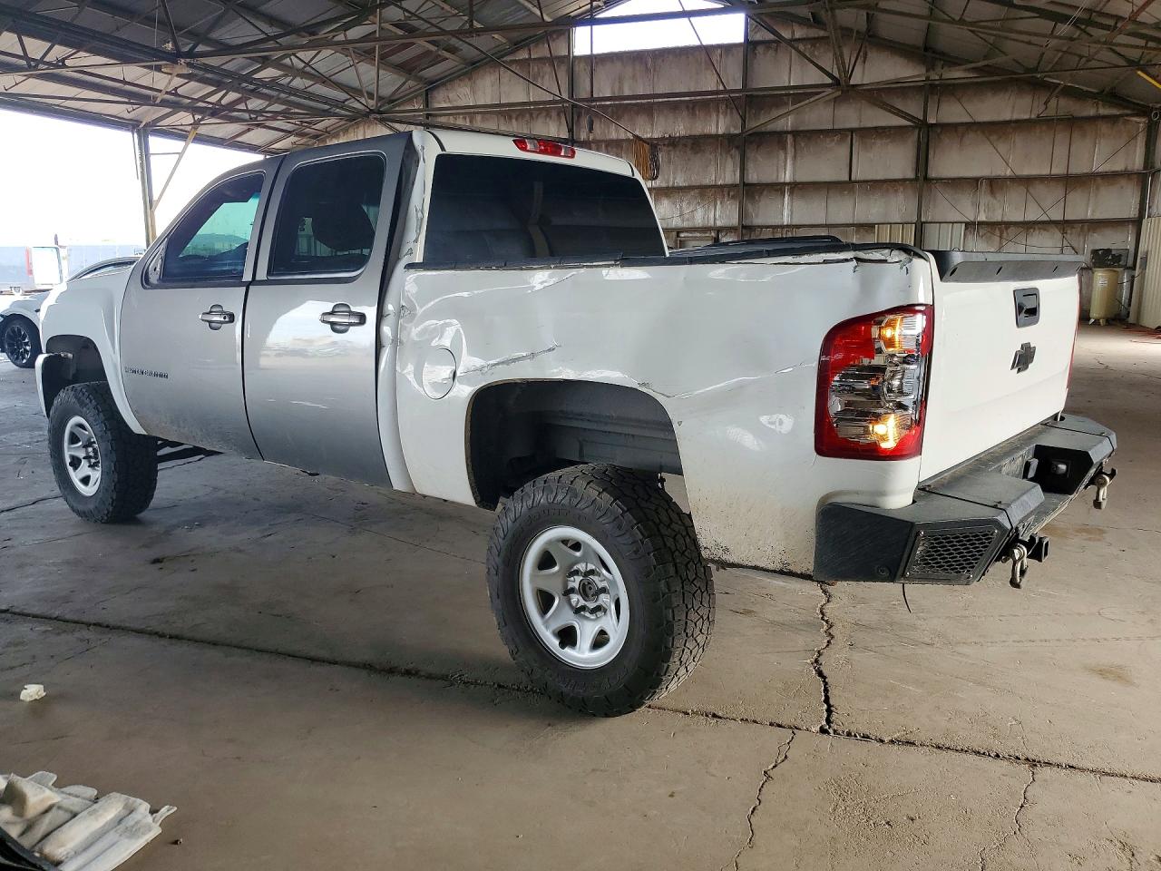 2015 CHEVROLET SILVERADO K1500 LT — снимка 2
