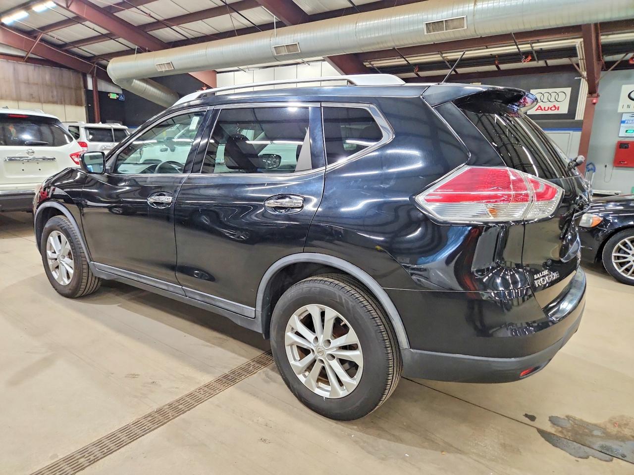 2015 NISSAN ROGUE SV — снимка 2