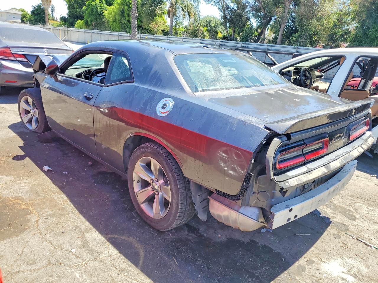 2022 DODGE CHALLENGER SXT — снимка 2