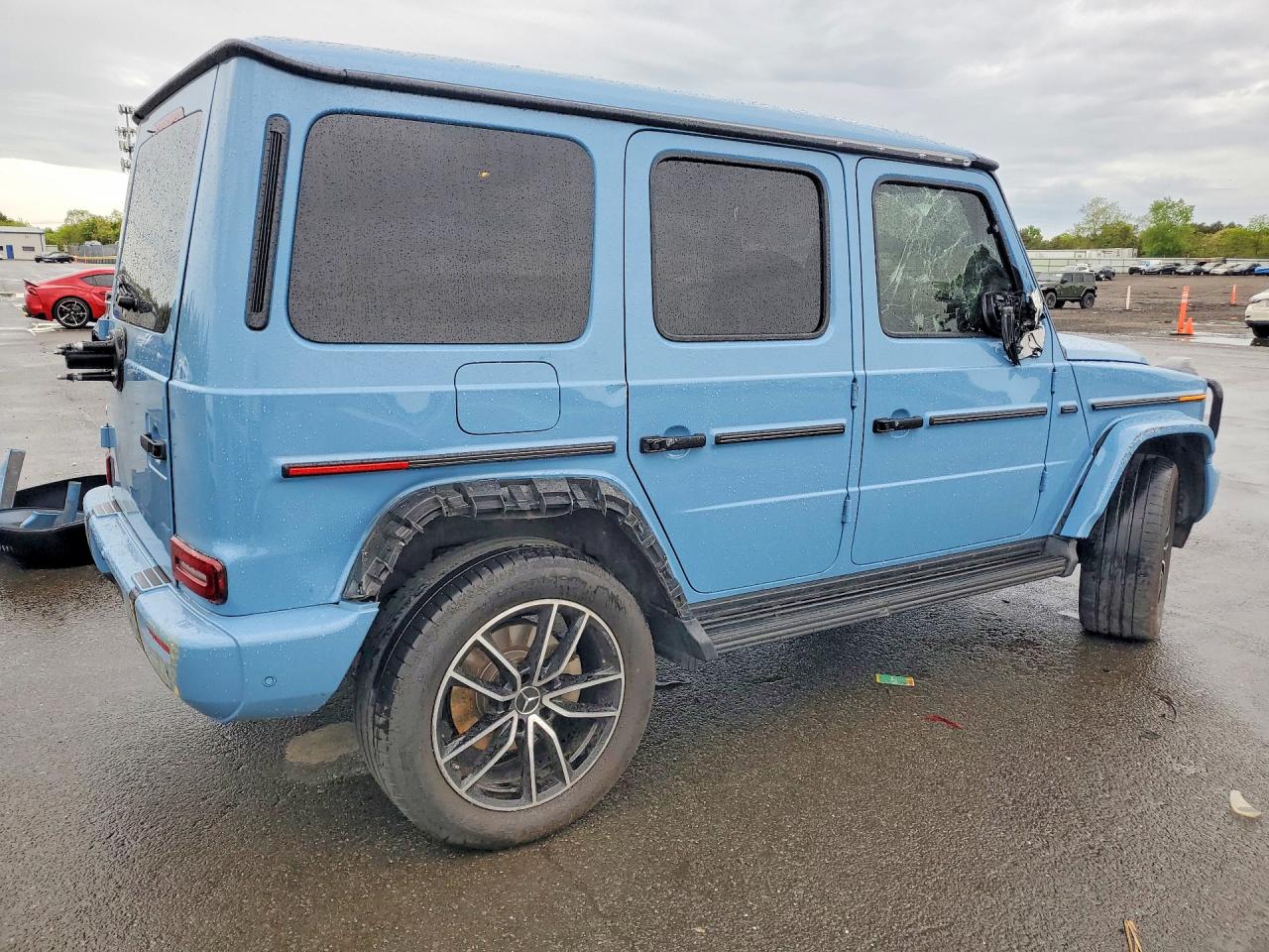 2025 MERCEDES-BENZ G 550 — снимка 3