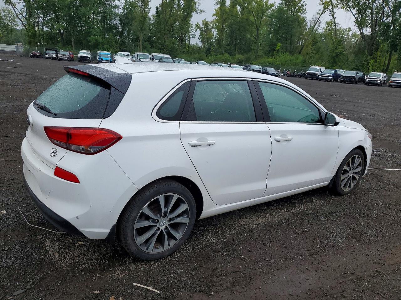 2018 HYUNDAI ELANTRA GT BASE — снимка 3