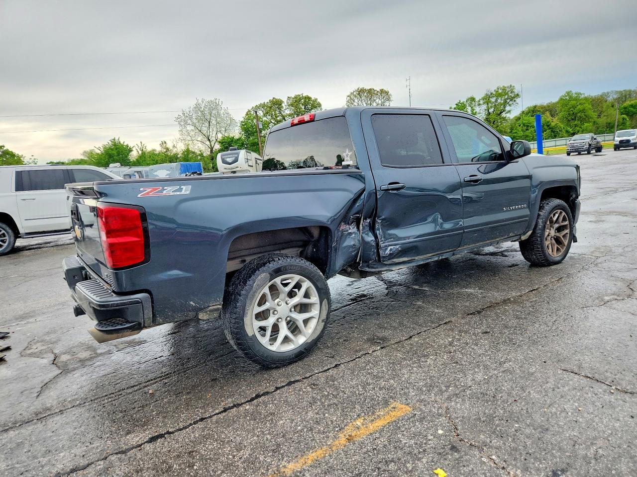 2017 CHEVROLET SILVERADO K1500 LT — снимка 3