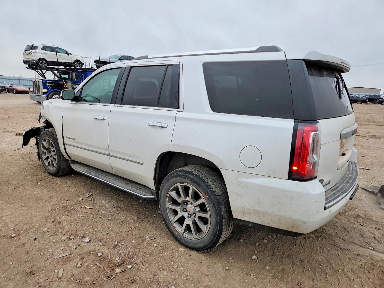 2016 GMC YUKON DENALI — снимка 2