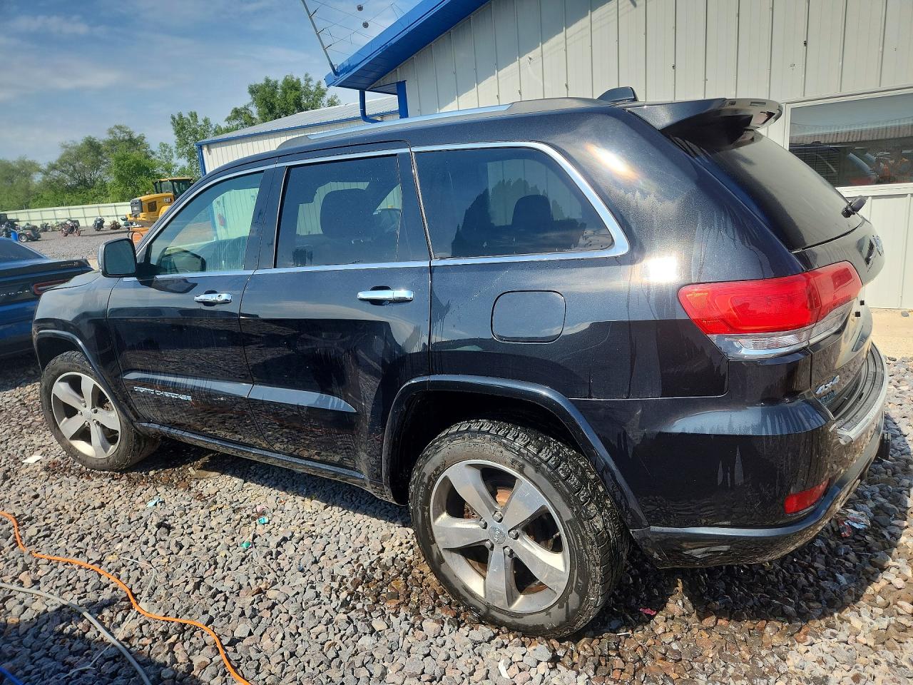 2015 JEEP GRAND CHEROKEE OVERLAND — снимка 2