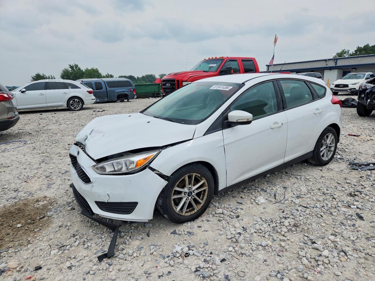2017 FORD FOCUS SE