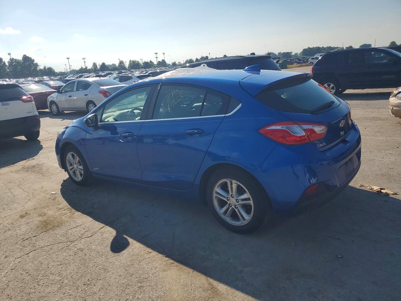 2017 CHEVROLET CRUZE LT — снимка 2