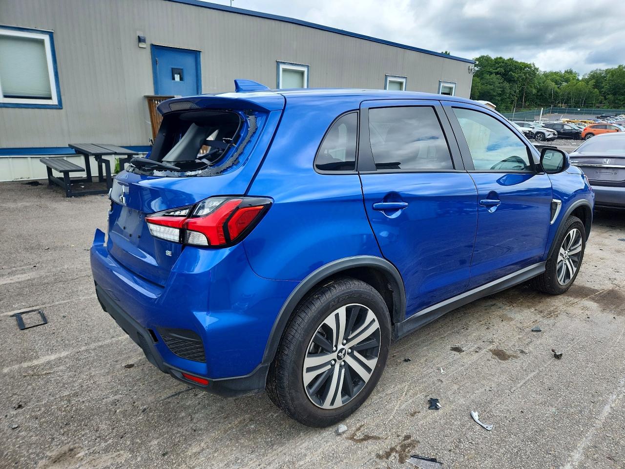 2026 MITSUBISHI OUTLANDER SPORT S/SE — снимка 3