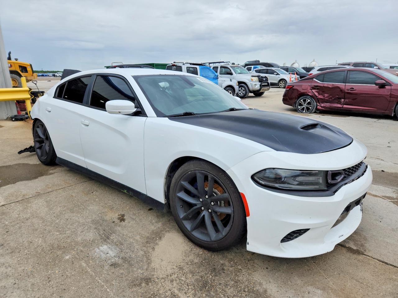 2017 DODGE CHARGER R/T — снимка 4