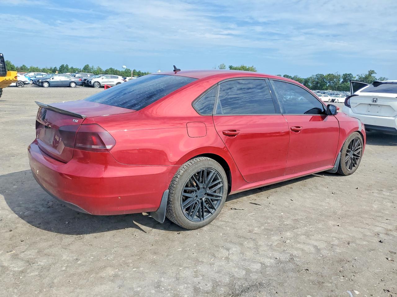 2015 VOLKSWAGEN PASSAT S — снимка 3