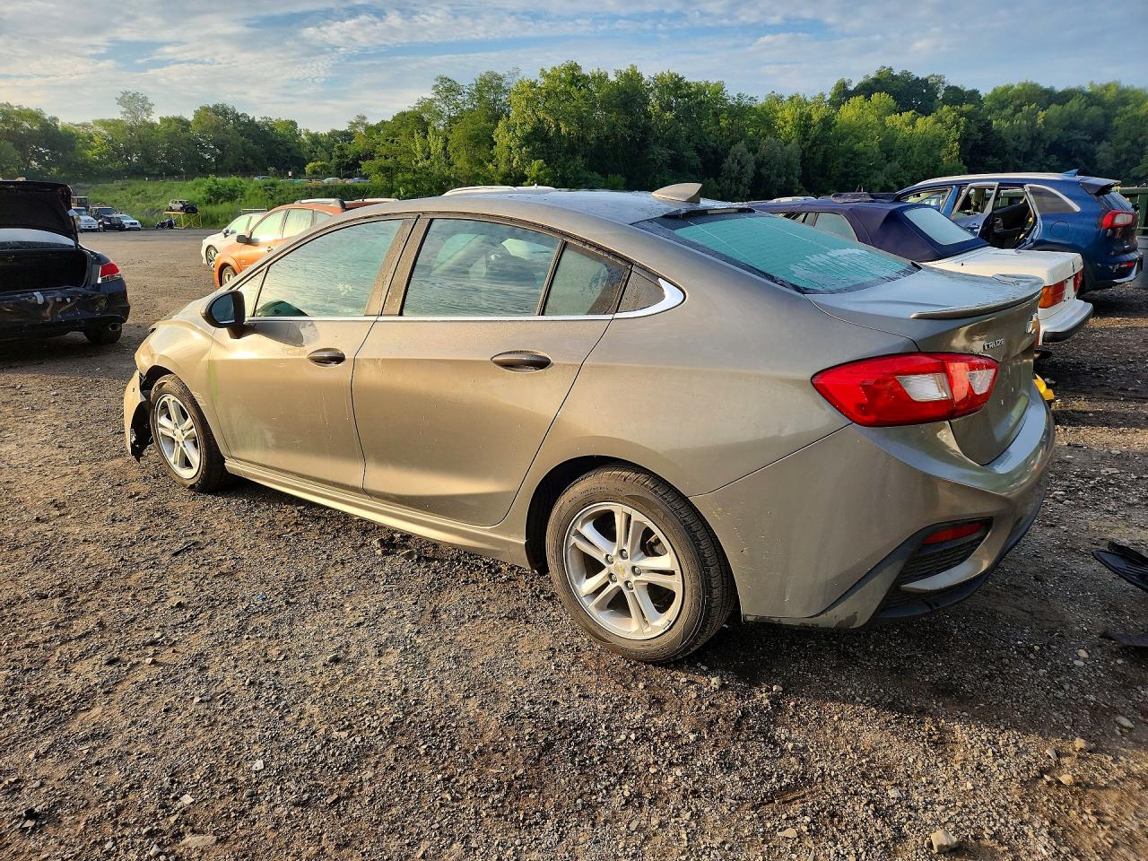 2017 CHEVROLET CRUZE LT — снимка 2